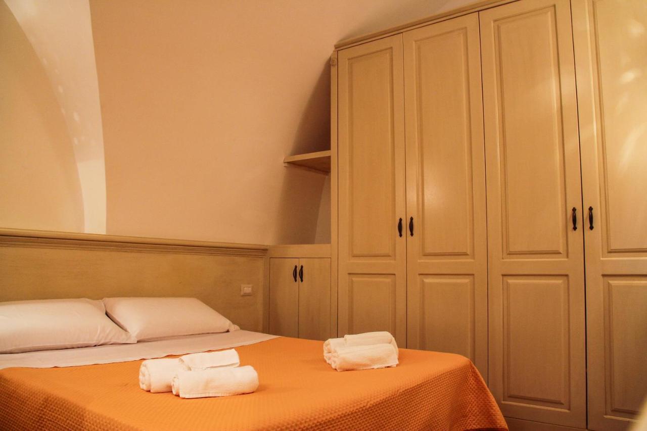 Bed and Breakfast Al Civico 4 Molfetta Exterior foto
